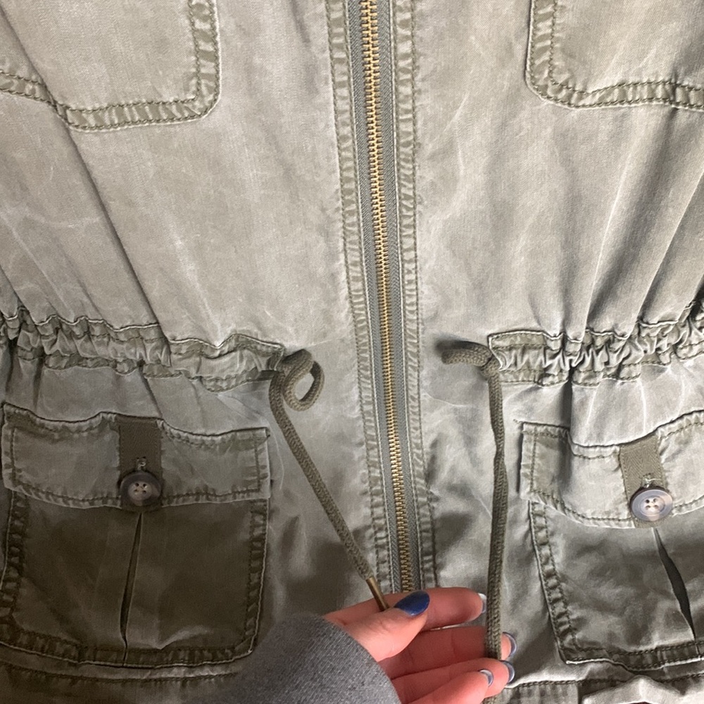 Jacket - Picture 2 of 4